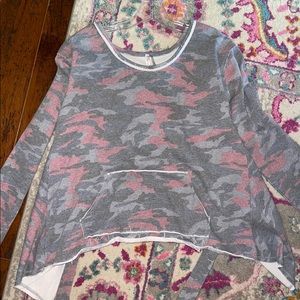 Boutique pink/grey camo backless tie sweatshirt